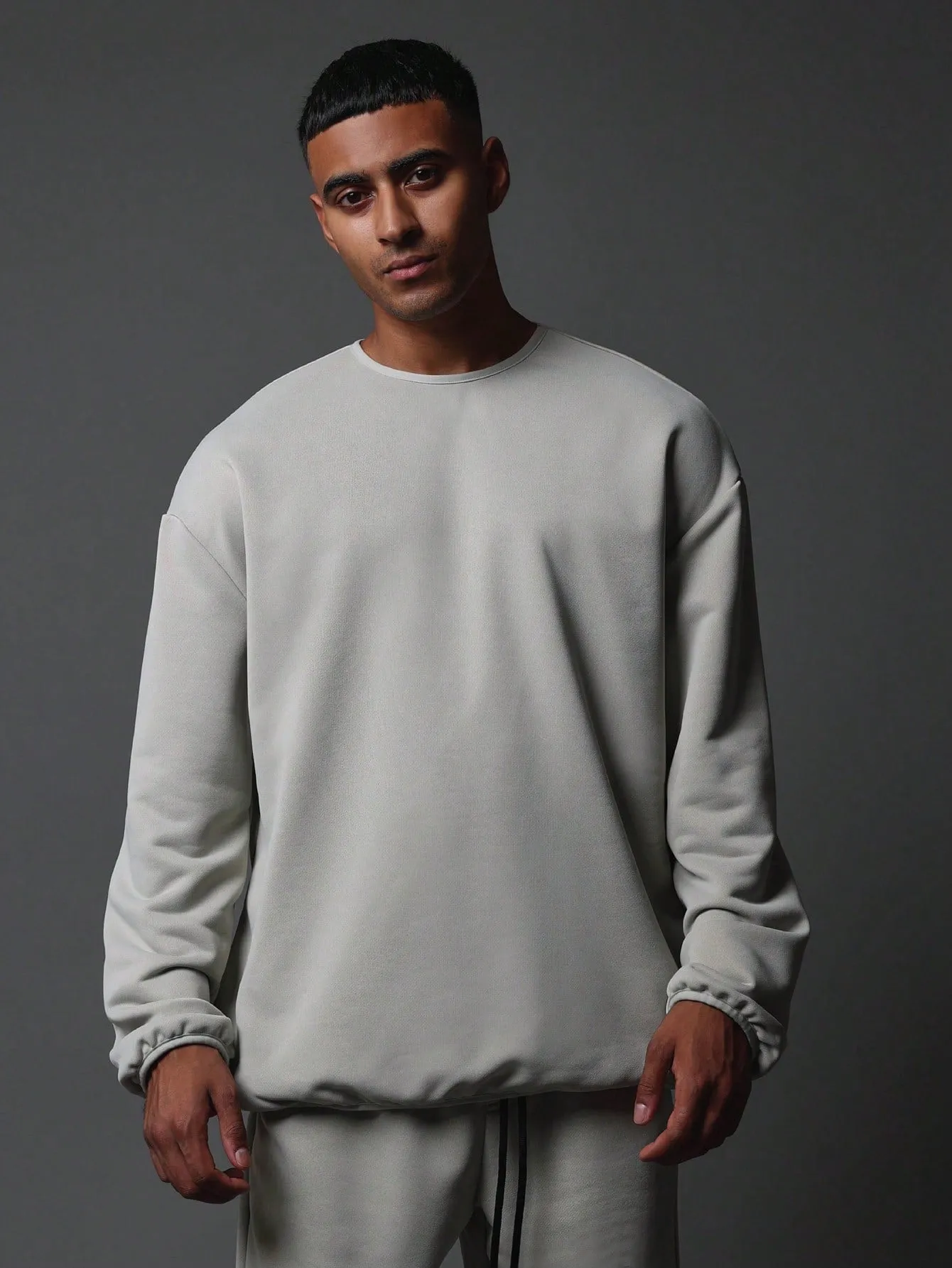 Activewear Comfort Premium Breathable Sweatshirt With Reflective Print, Side Entry Pocket & Utility Back Pouch