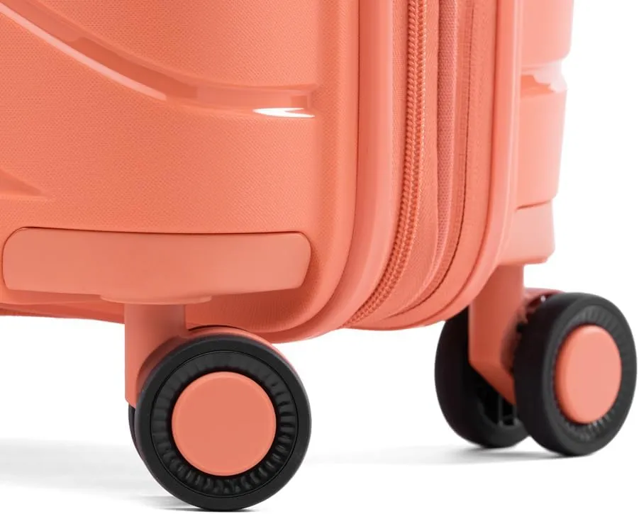 Luggage Carry-on Expandable Hardside Spinner