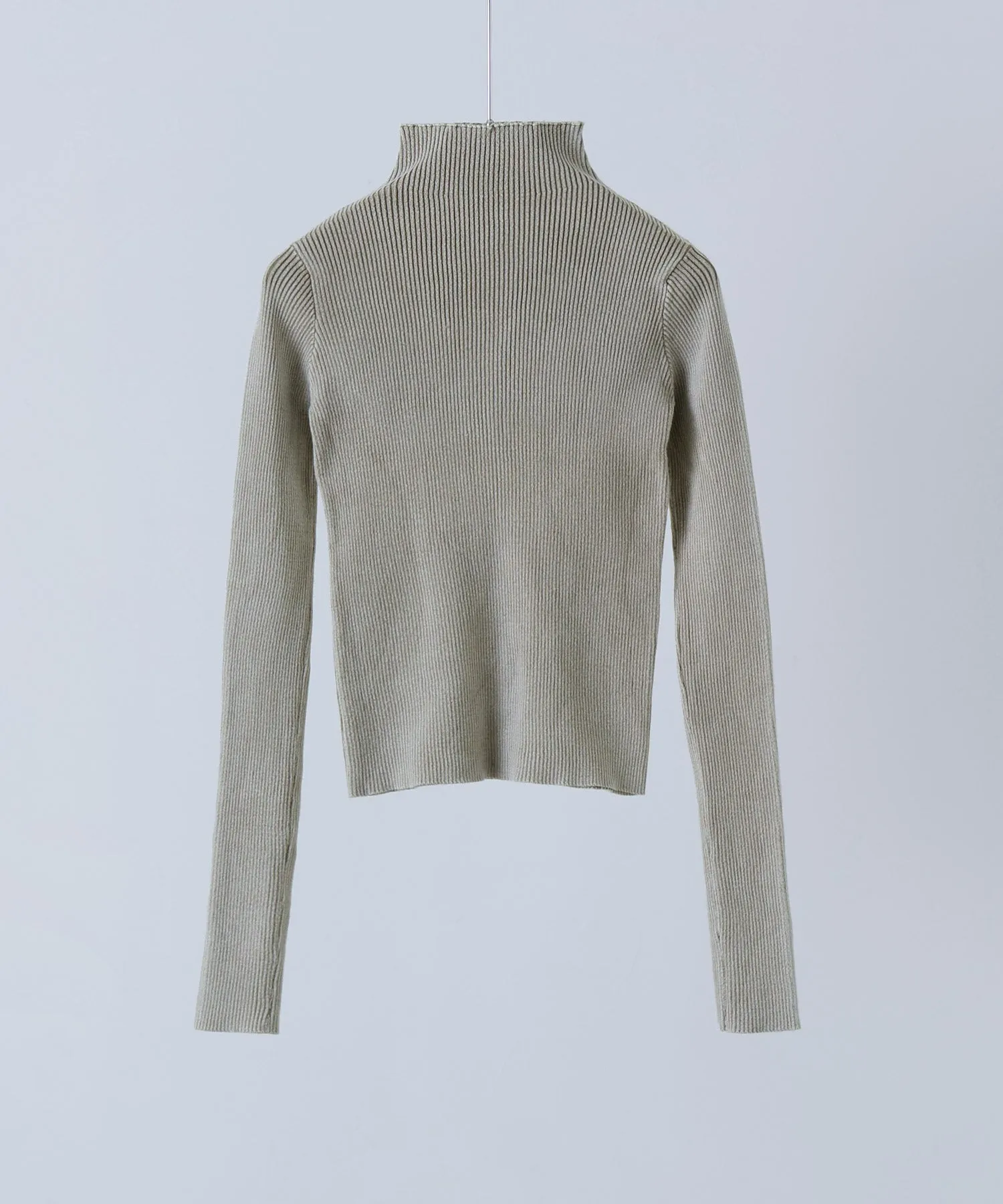 Stone wash high-neck rib knit