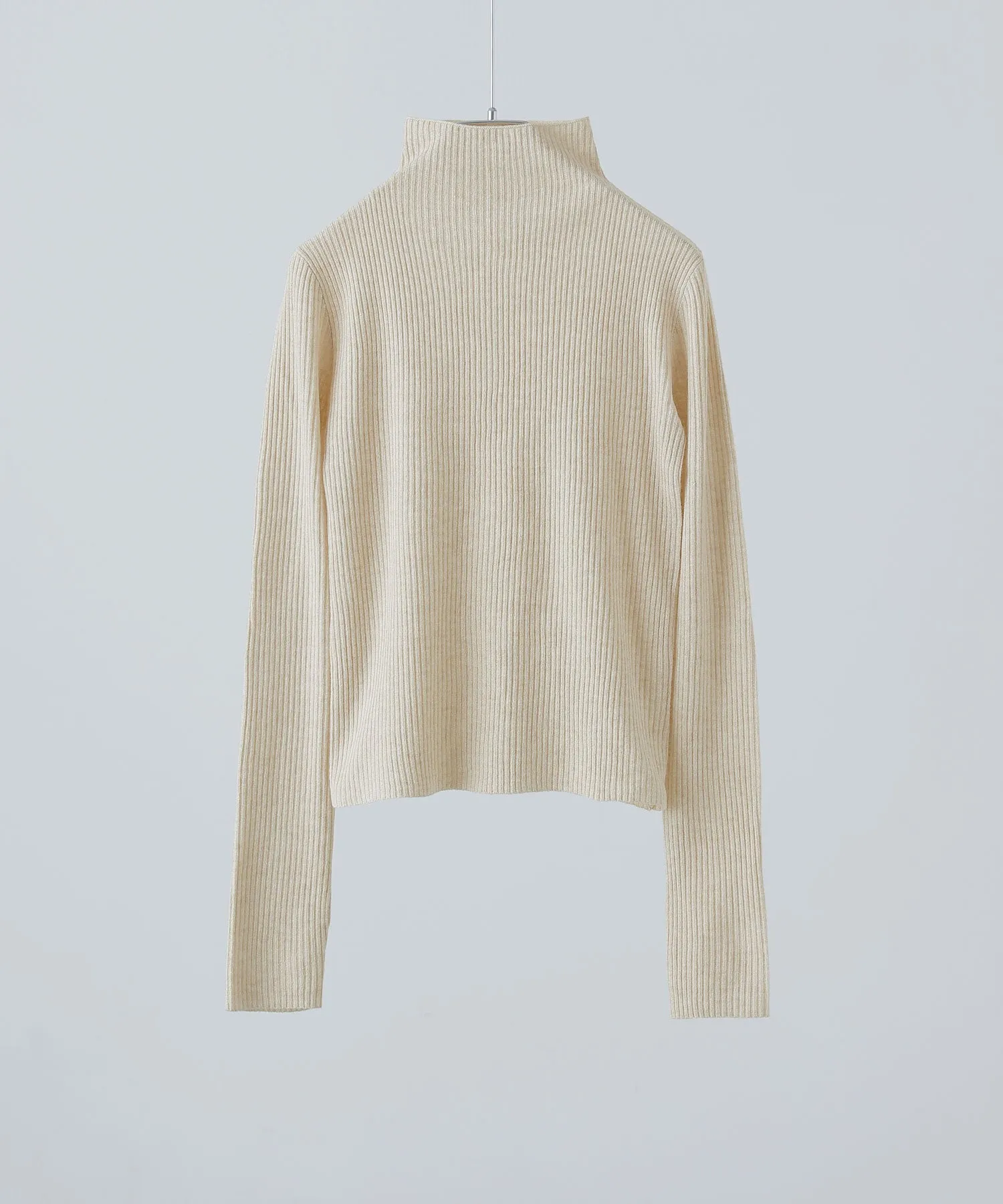 Thumb hole high-neck rib knit