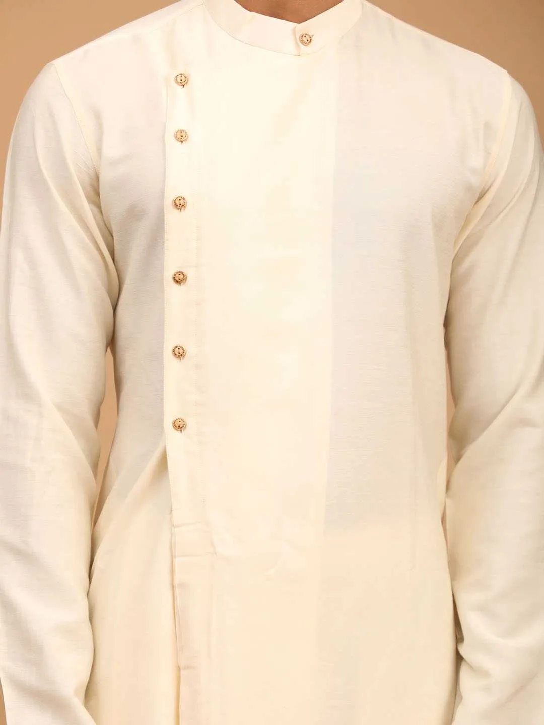 Vastramay Cream Pleated Kurta Set With Black Dupatta