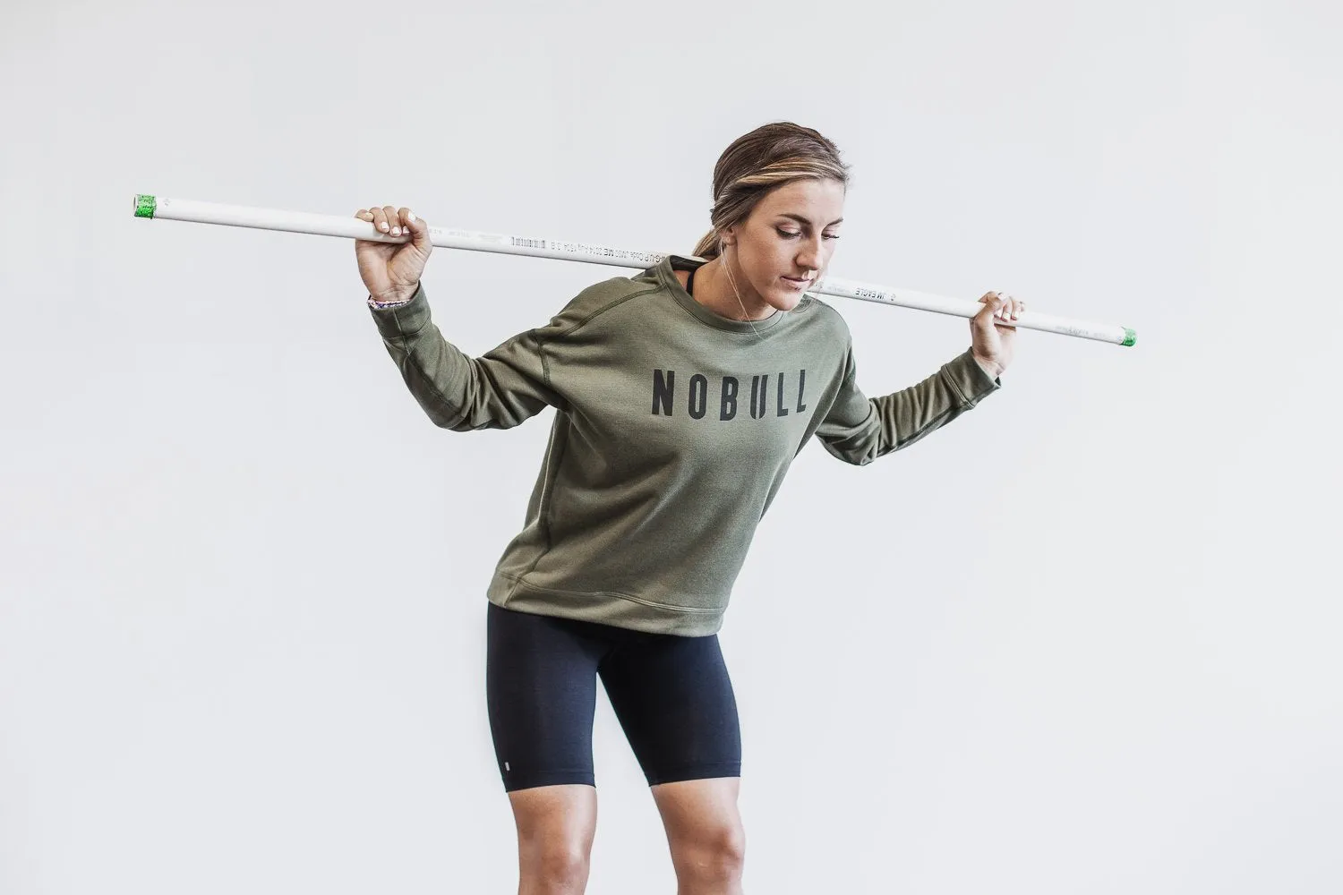 WOMEN'S NOBULL CREW SWEATSHIRT